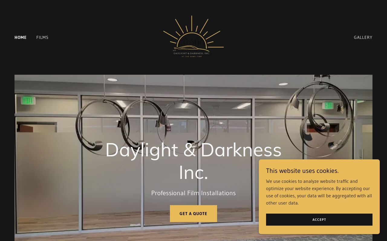 Homepage of Daylight & Darkness Inc.'s website